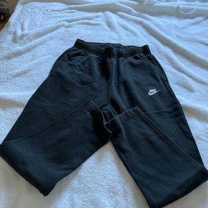 Medium Nike Black Sweatpants Straight Leg